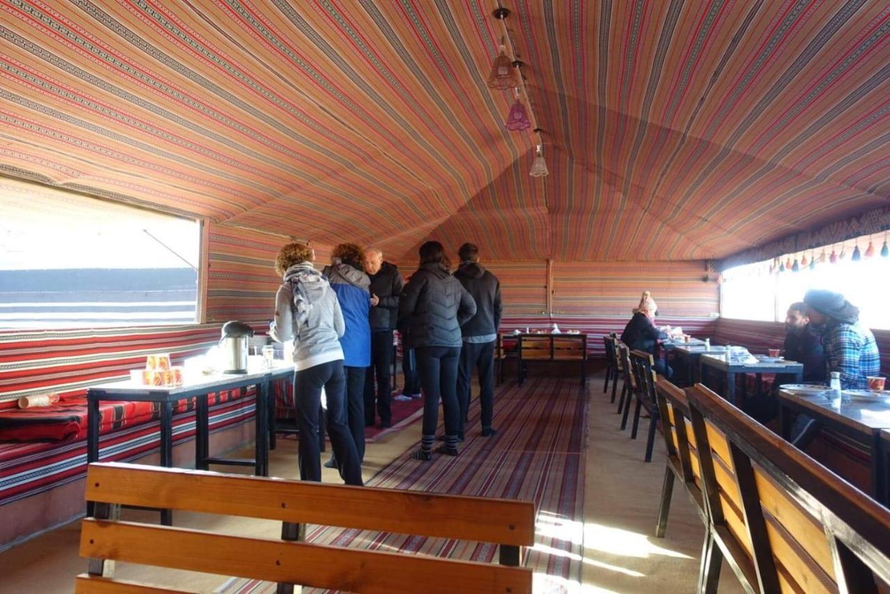 Wadi Rum Bedouin Way Camp Extérieur photo