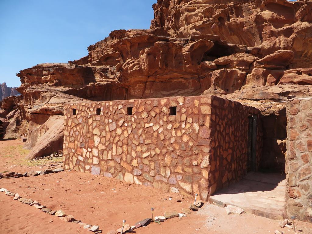 Wadi Rum Bedouin Way Camp Extérieur photo